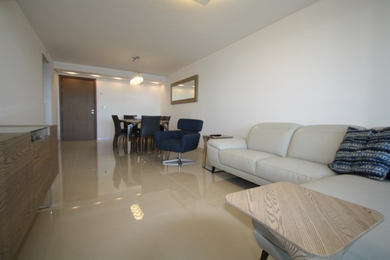 Espectacular departamento en piso alto en Brava!! 